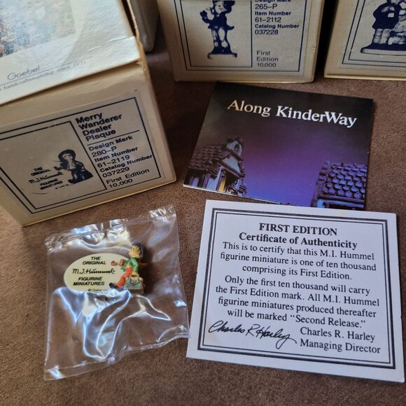 Five Goebel Miniature Hummel Figurines Olszewski Along KinderWay Series 1988 - Picture 3 of 7